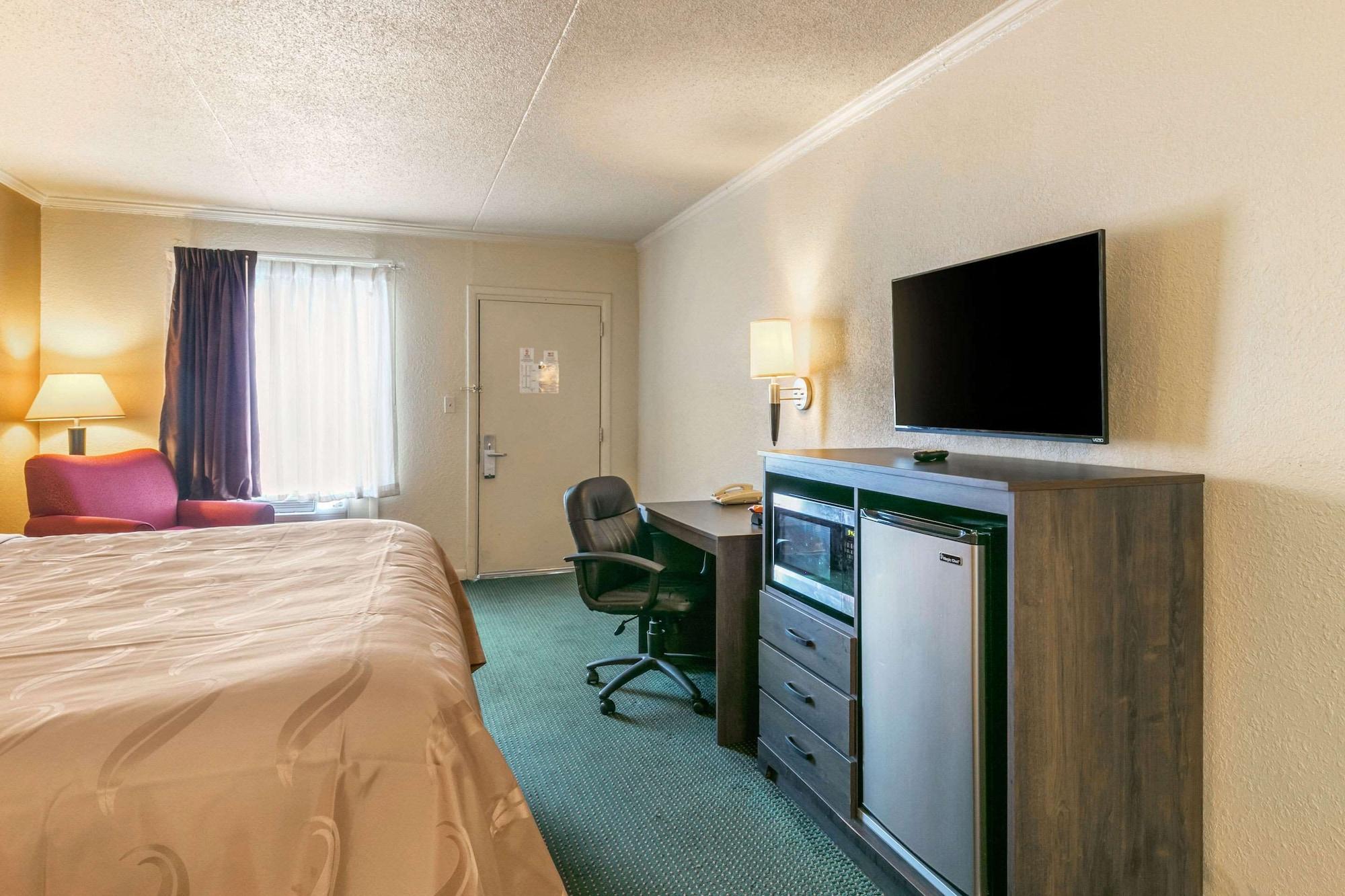 Quality Inn Manchester Buitenkant foto
